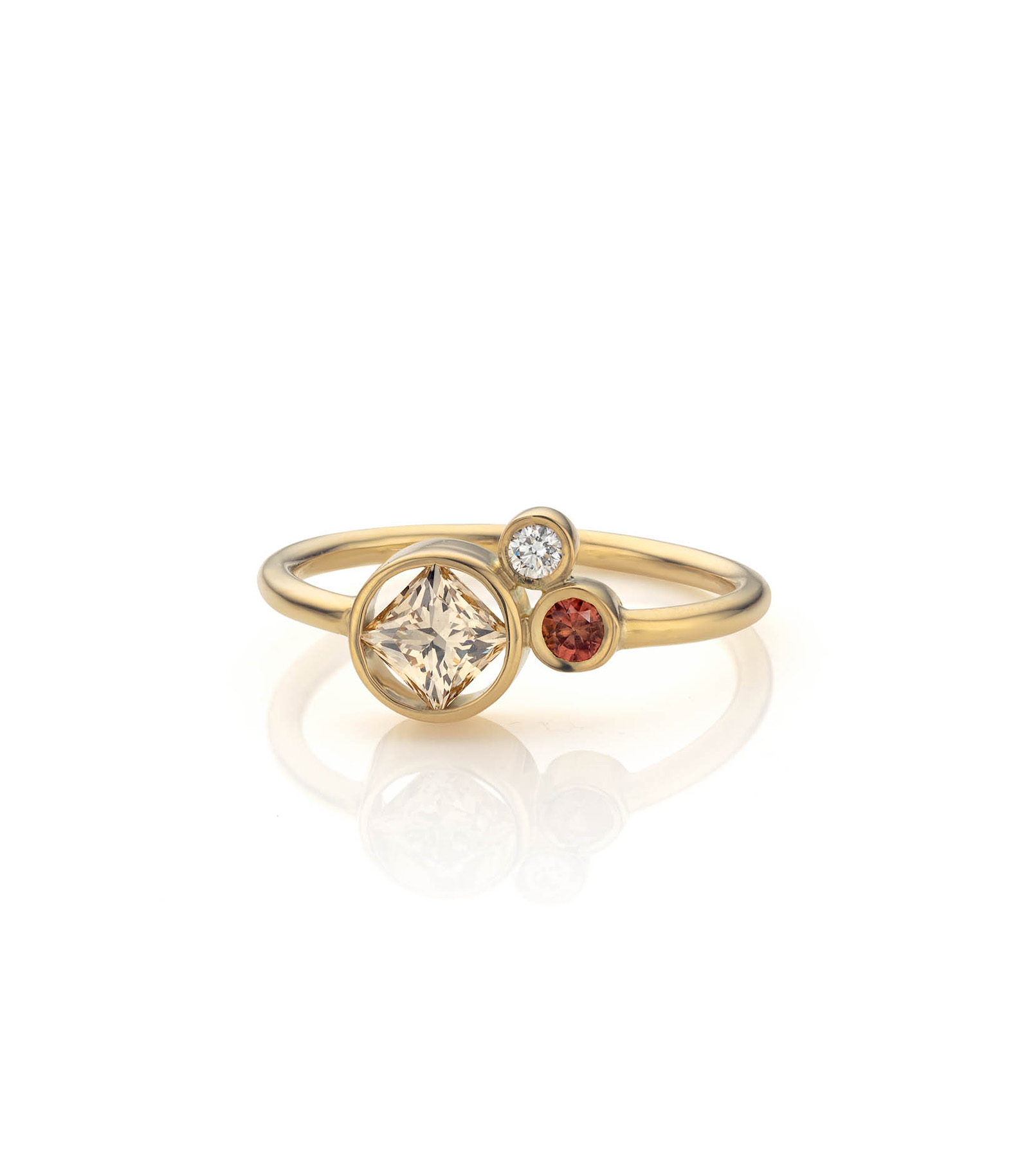 Kate diamond sapphire entourage ring 14k gold – Studio Kroewe
