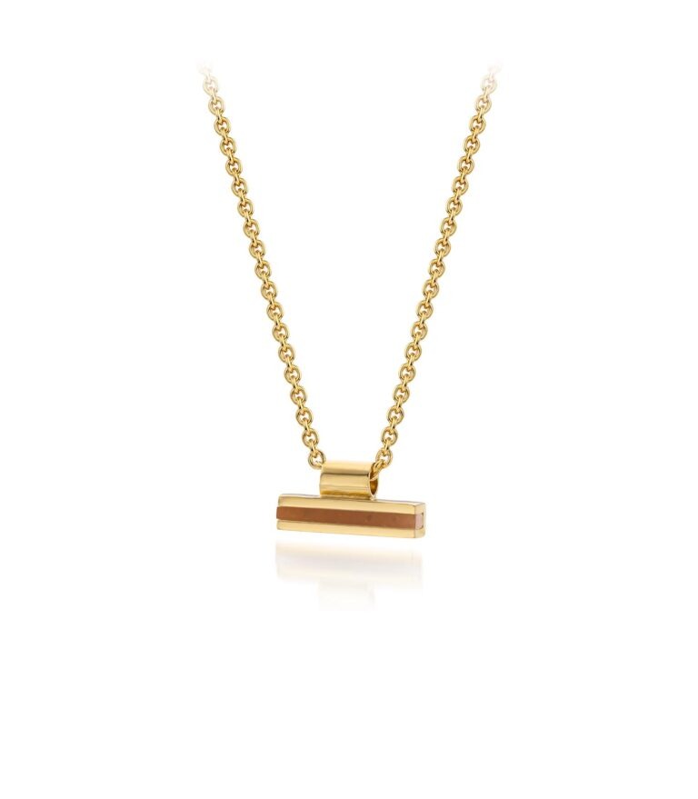 Minimalistisch hangertje met fijn emaille staafje. Tijdloos design, handgemaakt in Antwerpen.